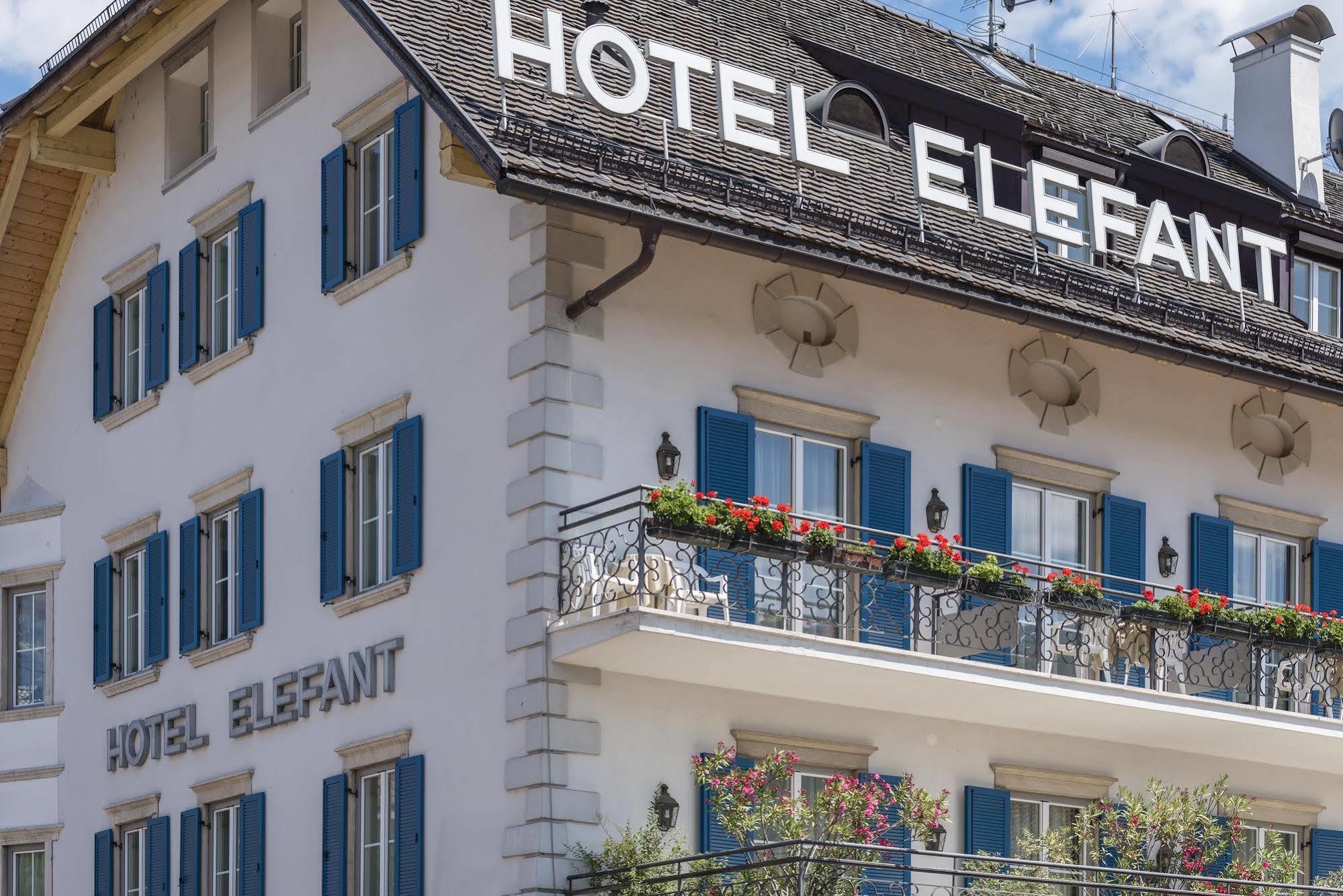 Hotel Elefant Ora / Auer Eksteriør billede